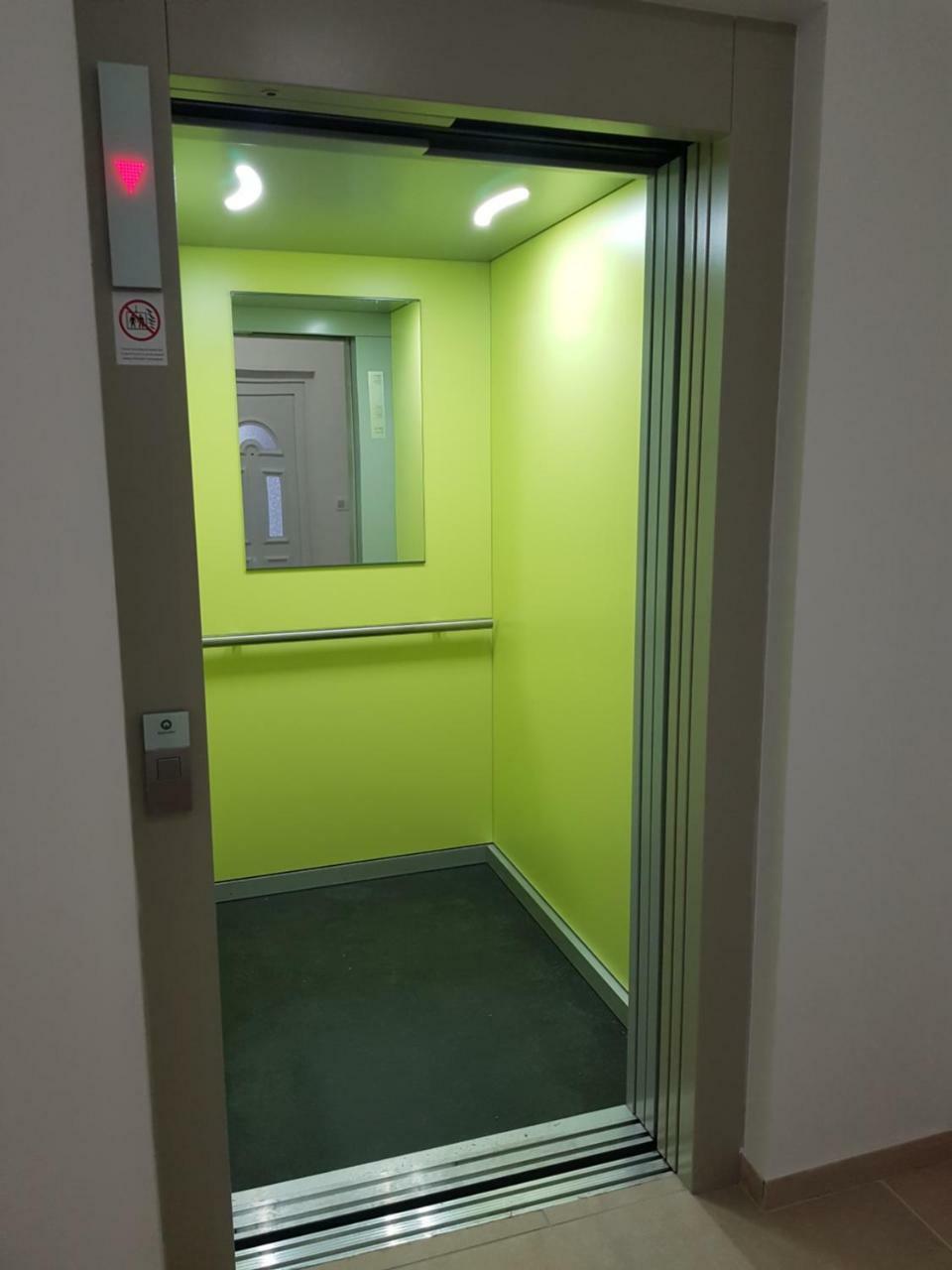 Lakefive Apartments Balatonfuered Extérieur photo
