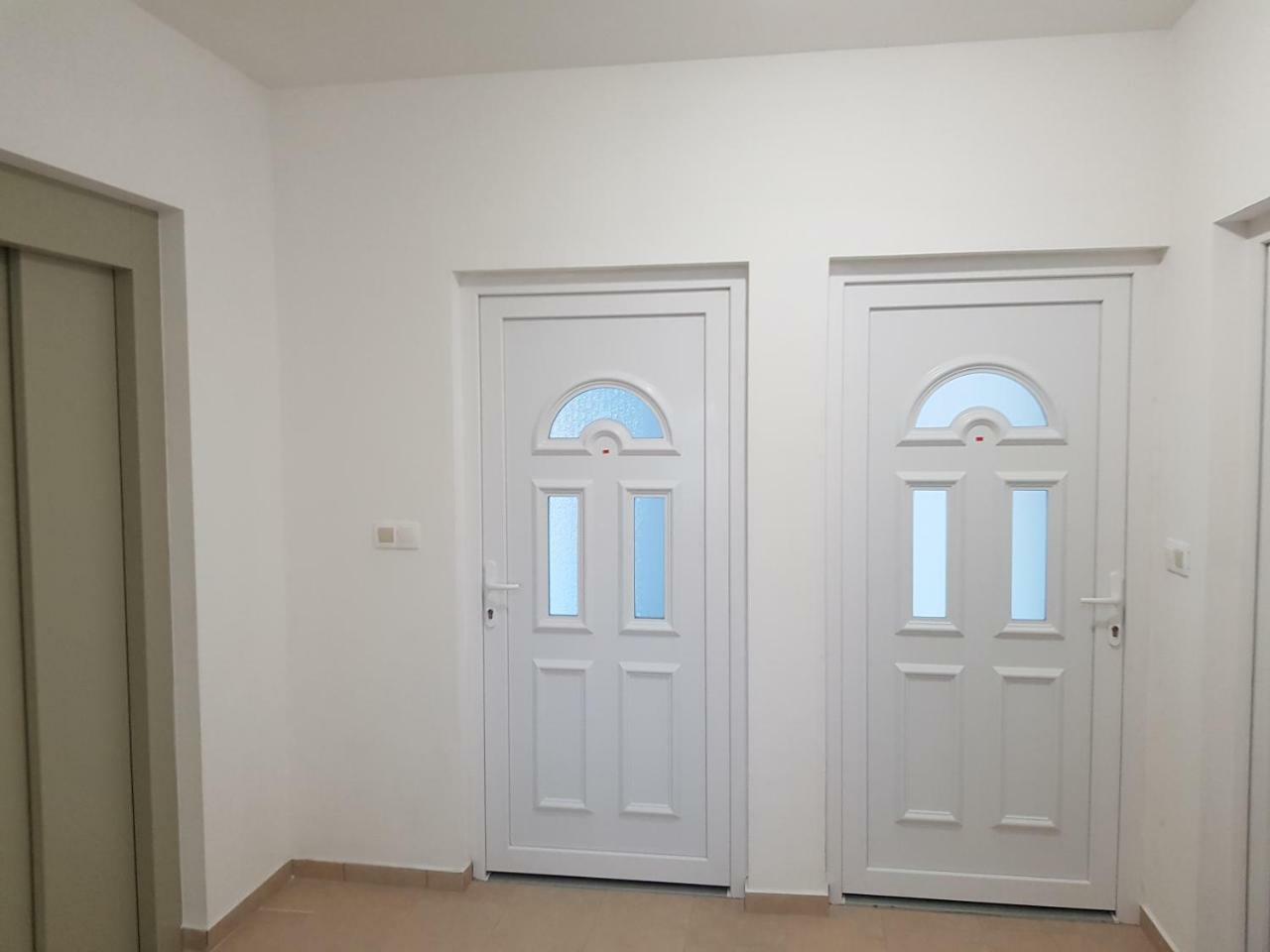 Lakefive Apartments Balatonfuered Extérieur photo