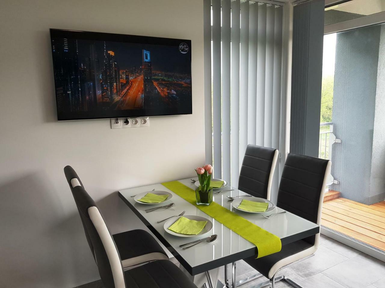 Lakefive Apartments Balatonfuered Extérieur photo