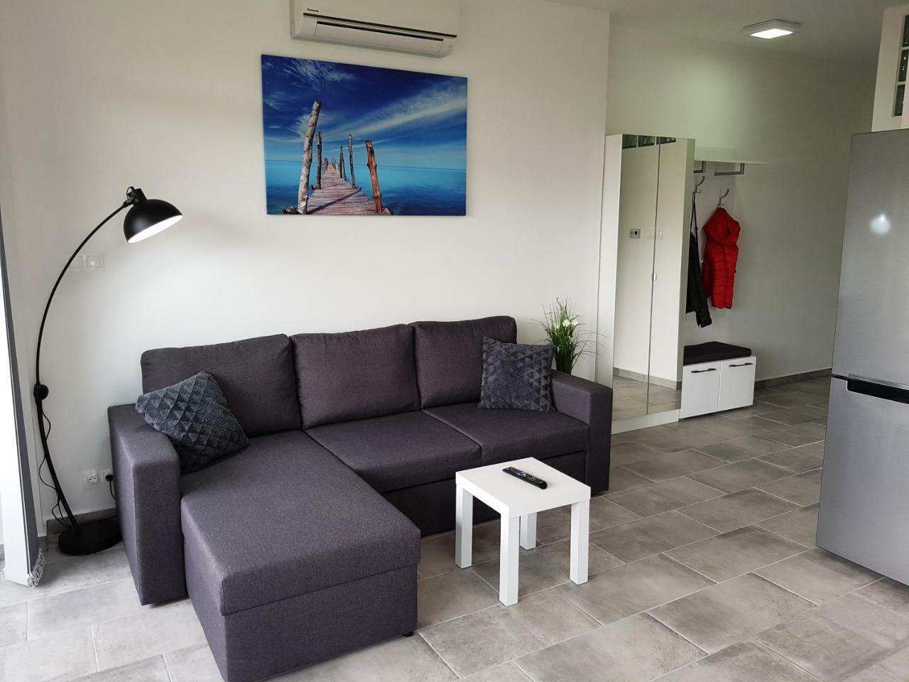 Lakefive Apartments Balatonfuered Extérieur photo