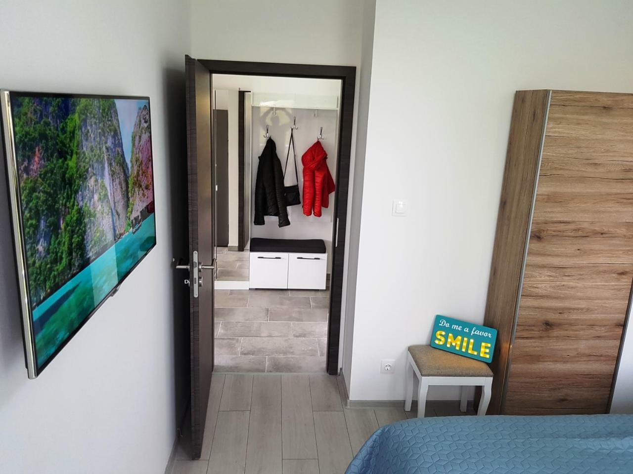 Lakefive Apartments Balatonfuered Extérieur photo