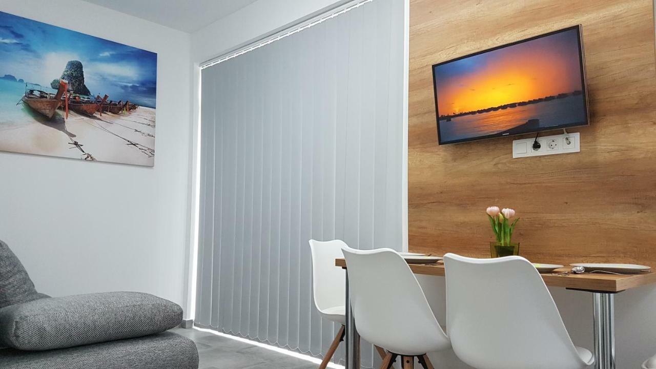 Lakefive Apartments Balatonfuered Extérieur photo
