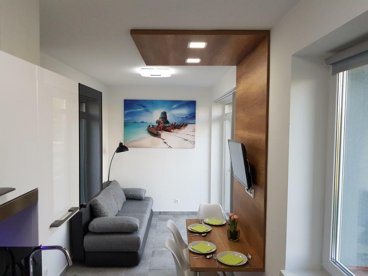 Lakefive Apartments Balatonfuered Extérieur photo